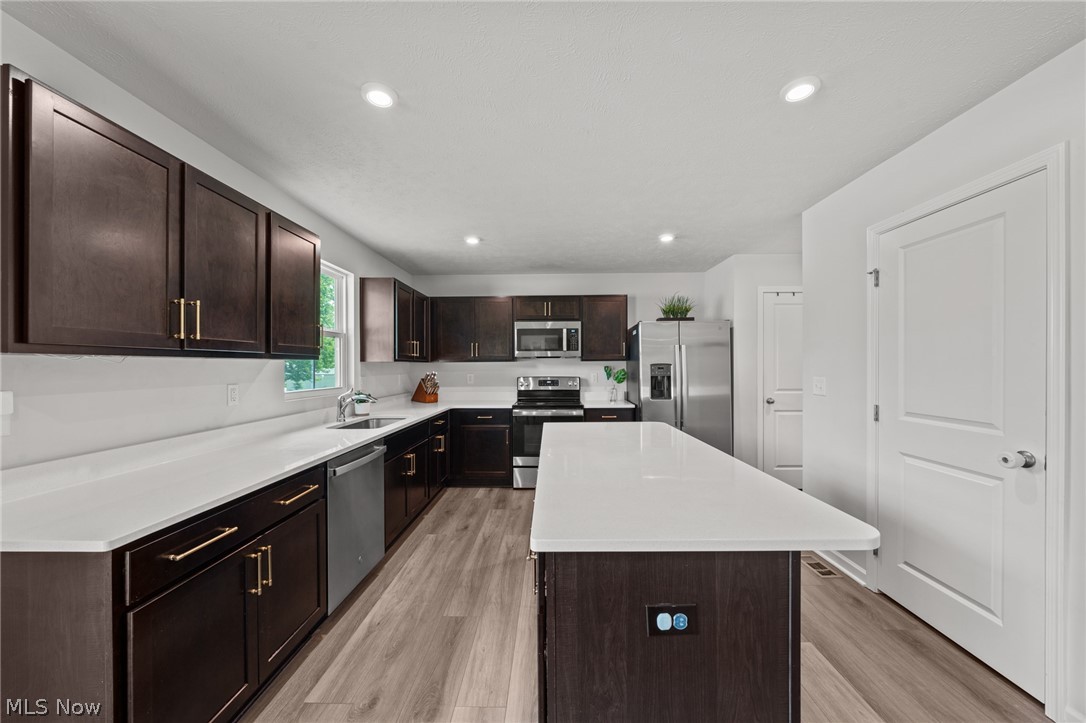 4636 Erhart Drive Lorain OH 44053