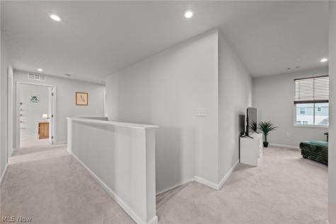 4636 Erhart Drive Lorain OH 44053