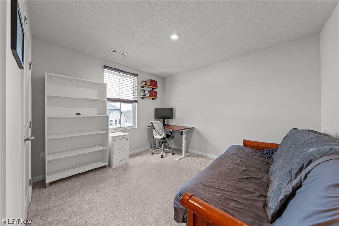 4636 Erhart Drive Lorain OH 44053
