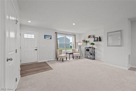 4636 Erhart Drive Lorain OH 44053