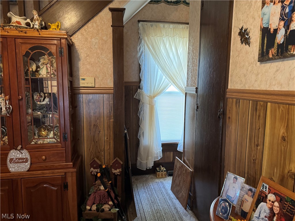 314 W 3rd Street Uhrichsville OH 44683