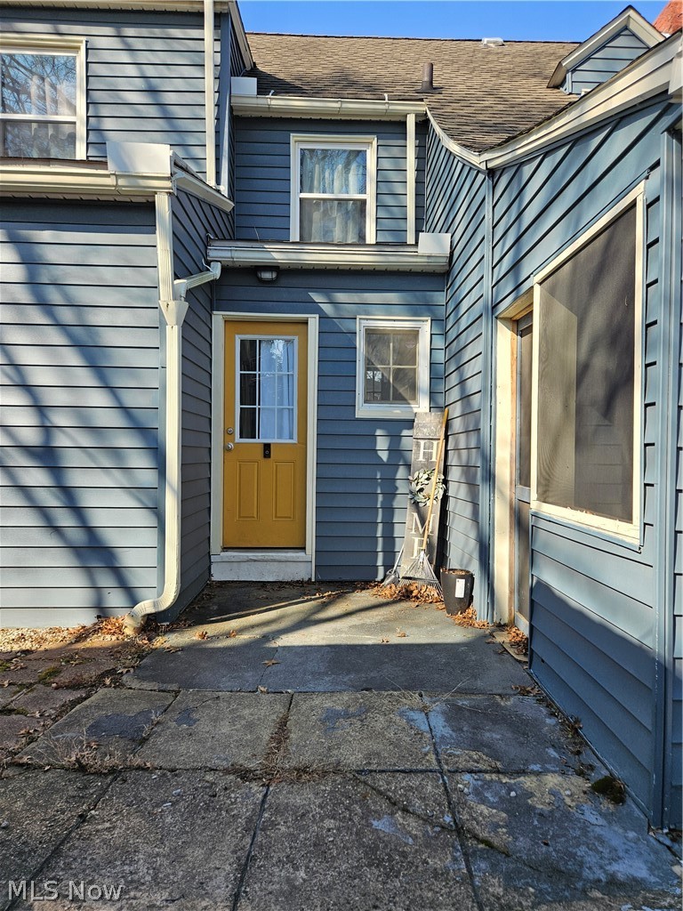 671 Moreley Avenue Akron OH 44320