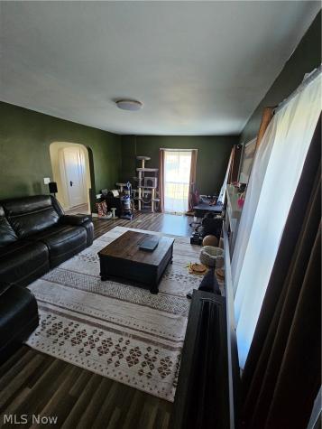 671 Moreley Avenue Akron OH 44320