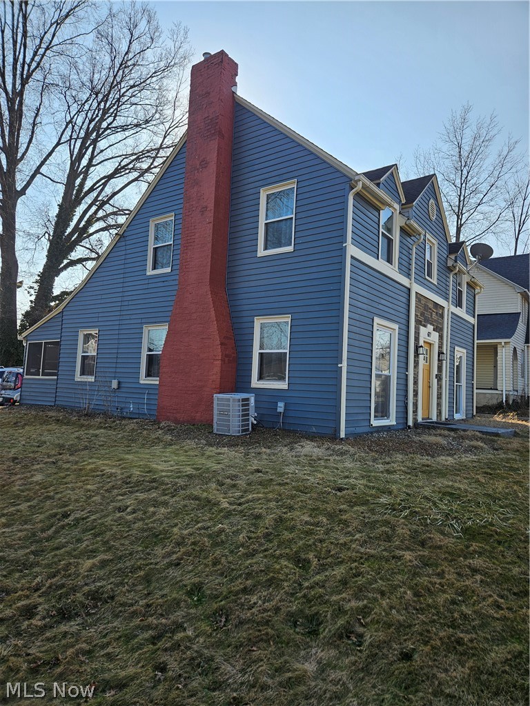 671 Moreley Avenue Akron OH 44320