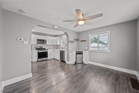 6810 Alber Avenue Parma OH 44129