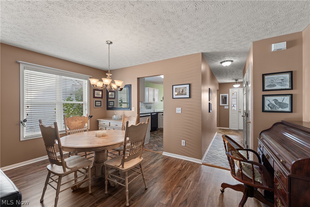 1412 Ledgewood Lane Avon OH 44011