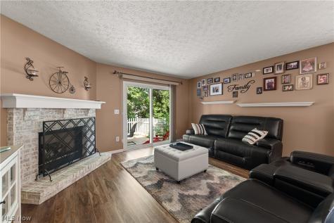 1412 Ledgewood Lane Avon OH 44011