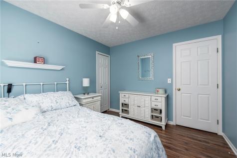 1412 Ledgewood Lane Avon OH 44011