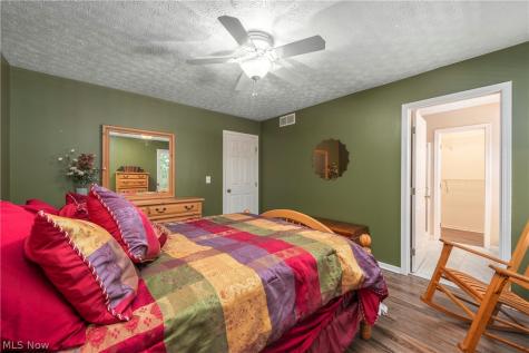 1412 Ledgewood Lane Avon OH 44011