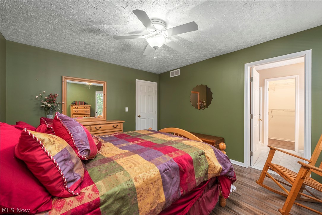 1412 Ledgewood Lane Avon OH 44011