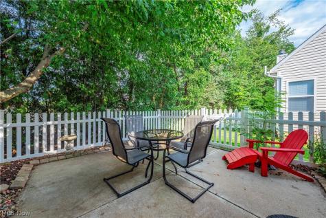 1412 Ledgewood Lane Avon OH 44011