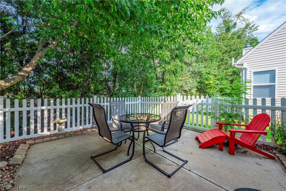 1412 Ledgewood Lane Avon OH 44011