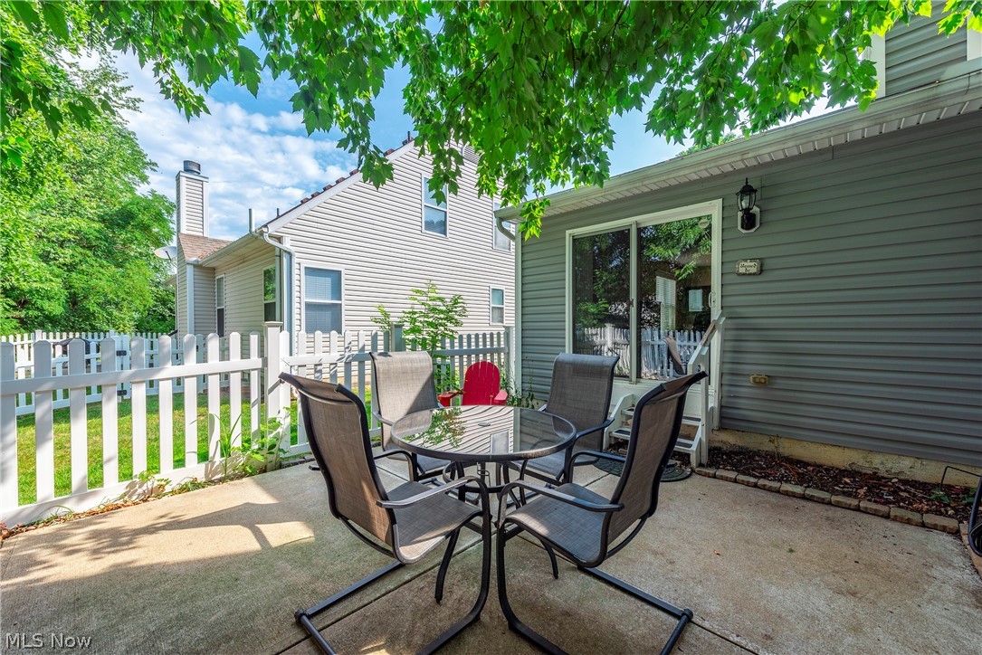 1412 Ledgewood Lane Avon OH 44011