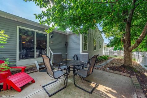1412 Ledgewood Lane Avon OH 44011