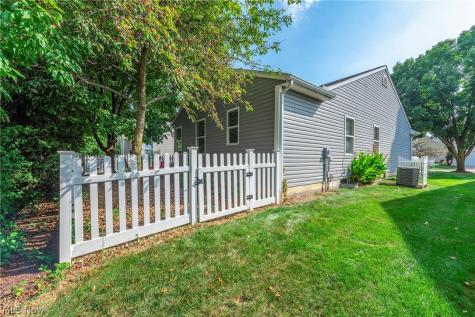 1412 Ledgewood Lane Avon OH 44011