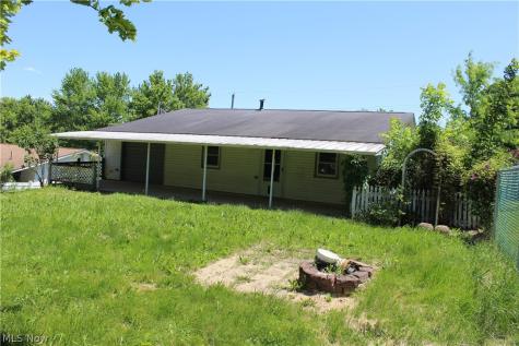 649 Standish Street NW Massillon OH 44647