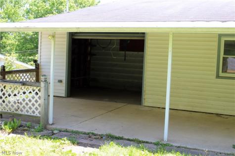 649 Standish Street NW Massillon OH 44647