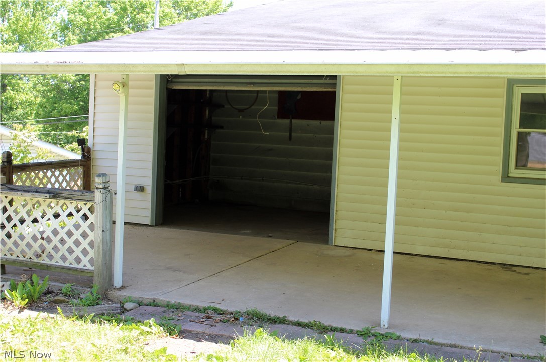 649 Standish Street NW Massillon OH 44647
