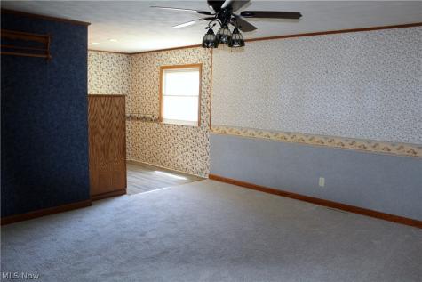 649 Standish Street NW Massillon OH 44647
