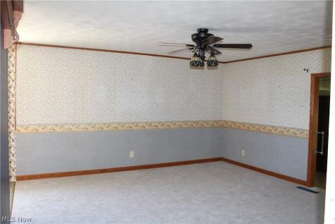 649 Standish Street NW Massillon OH 44647