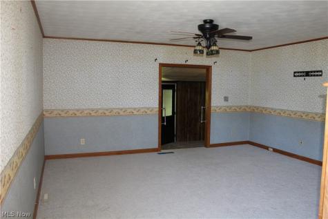 649 Standish Street NW Massillon OH 44647