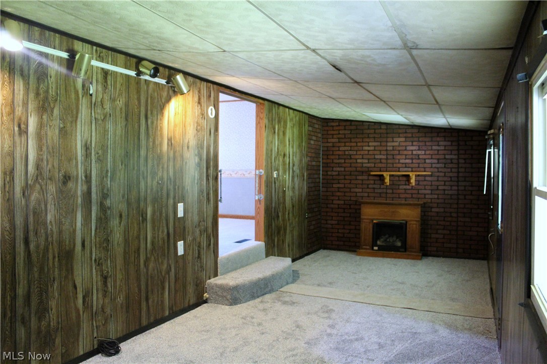649 Standish Street NW Massillon OH 44647