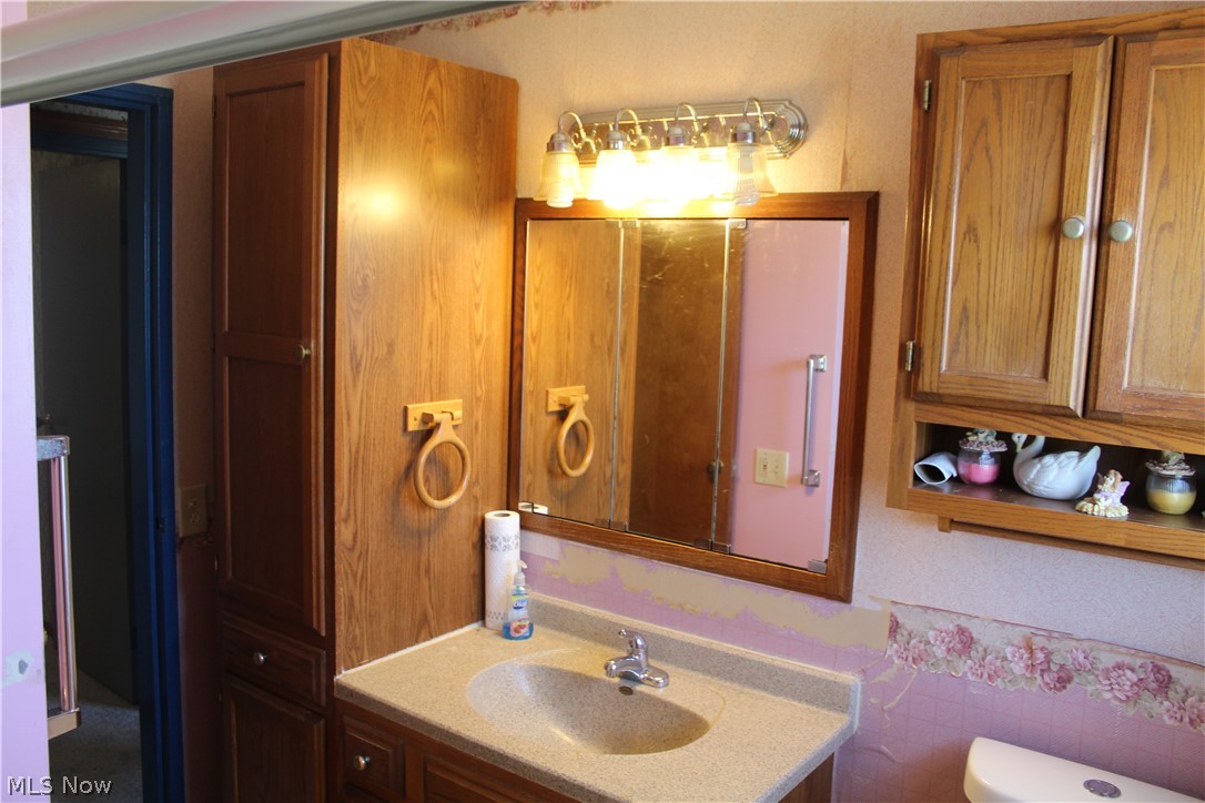 649 Standish Street NW Massillon OH 44647