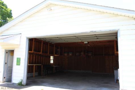 649 Standish Street NW Massillon OH 44647