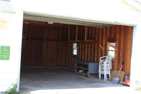 649 Standish Street NW Massillon OH 44647