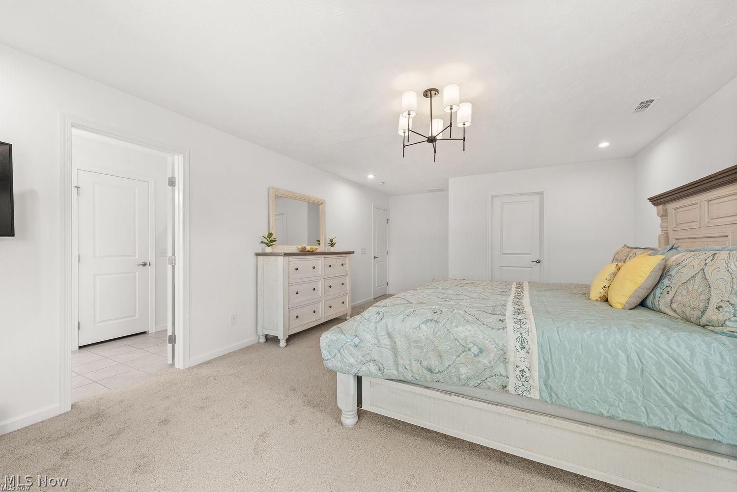 6084 Yale Court North Ridgeville OH 44039