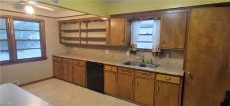 6379 State Road Parma OH 44134