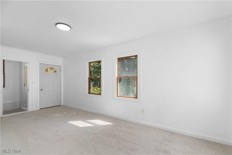 2022 Schiller Avenue Cuyahoga Falls OH 44223
