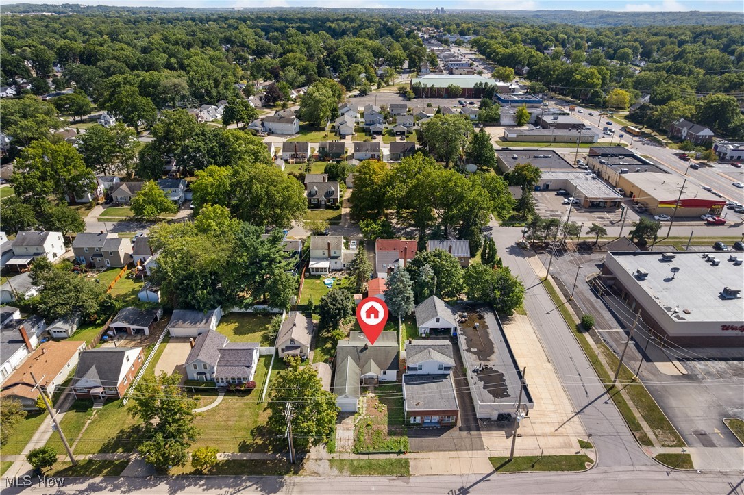 2022 Schiller Avenue Cuyahoga Falls OH 44223