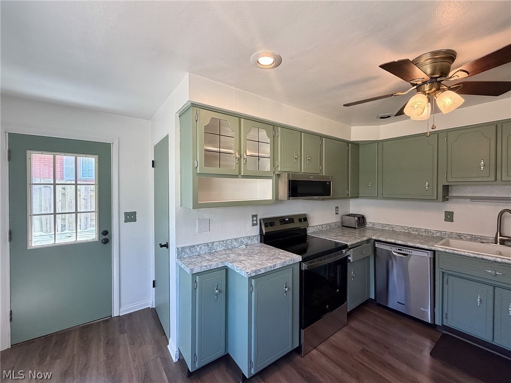 400 Terri Avenue Steubenville OH 43952
