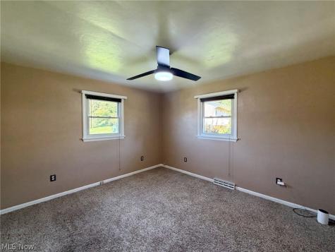 400 Terri Avenue Steubenville OH 43952