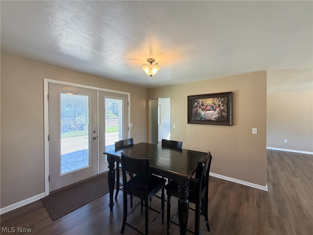 400 Terri Avenue Steubenville OH 43952