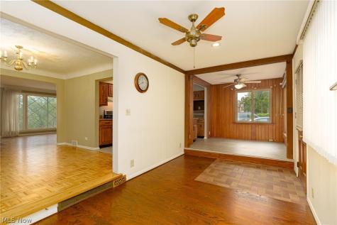 1397 W Sprague Road Broadview Heights OH 44147