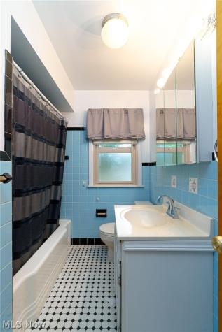 1397 W Sprague Road Broadview Heights OH 44147