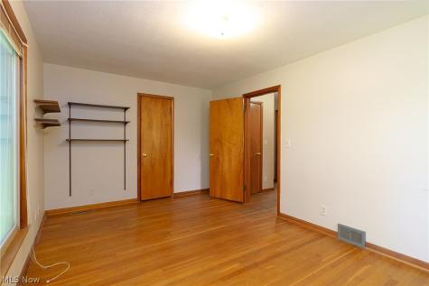 1397 W Sprague Road Broadview Heights OH 44147