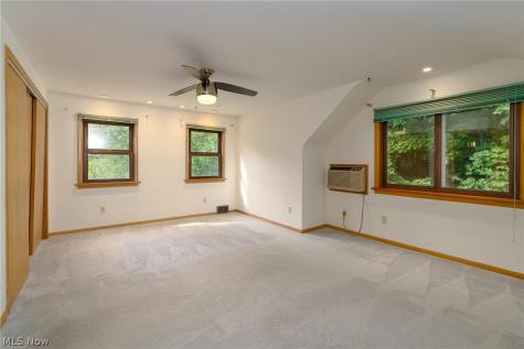 1397 W Sprague Road Broadview Heights OH 44147
