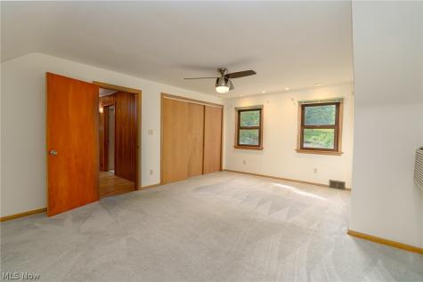 1397 W Sprague Road Broadview Heights OH 44147
