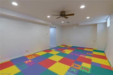 1397 W Sprague Road Broadview Heights OH 44147