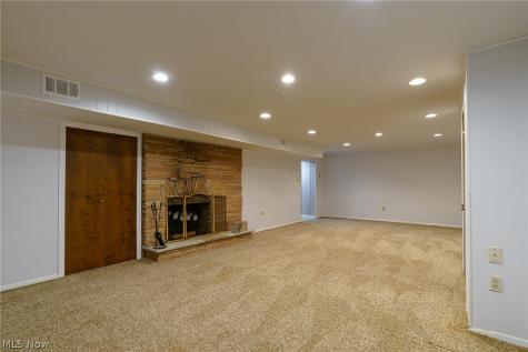 1397 W Sprague Road Broadview Heights OH 44147