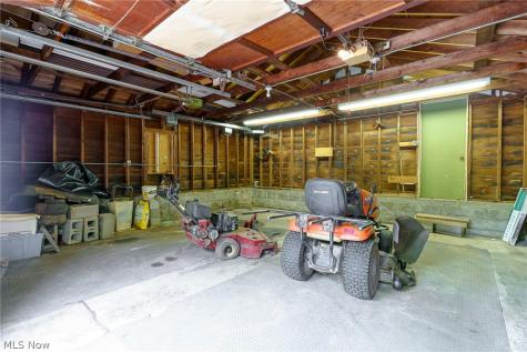1397 W Sprague Road Broadview Heights OH 44147