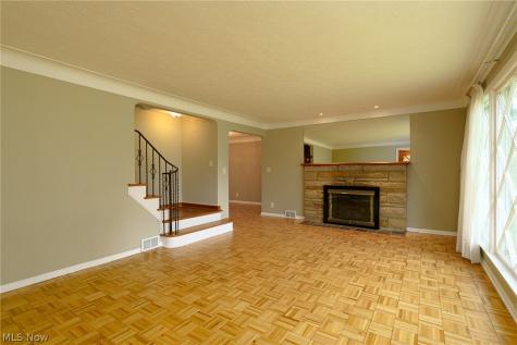 1397 W Sprague Road Broadview Heights OH 44147