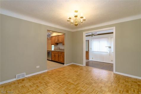 1397 W Sprague Road Broadview Heights OH 44147
