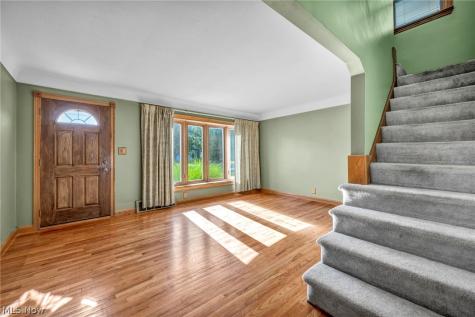 5234 Karen Isle Drive Willoughby OH 44094