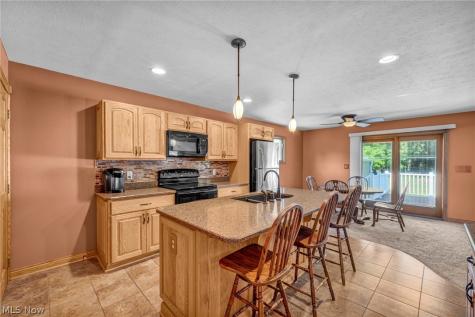 5234 Karen Isle Drive Willoughby OH 44094