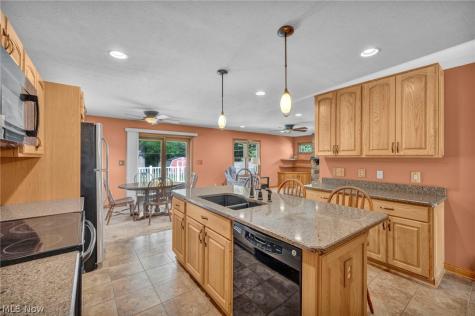 5234 Karen Isle Drive Willoughby OH 44094