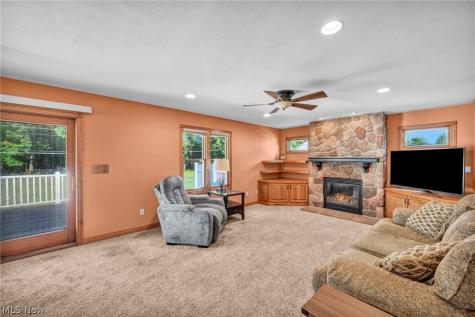 5234 Karen Isle Drive Willoughby OH 44094